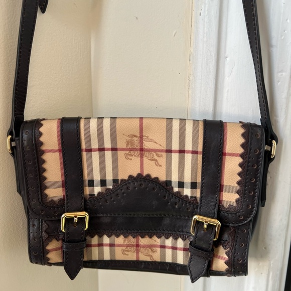 Burberry Doyle Brogues Bag Haymarket Coated Canvas with Leather Small - Picture 8 of 9